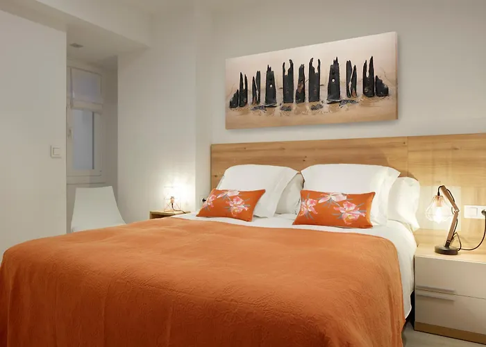 Fuenterrabia By Feelfree * San Sebastián